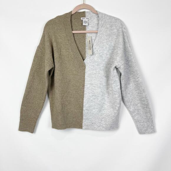 Sweet Romeo Colorblock Vneck Sweater Tan Gray Large Nordstrom NWT - Picture 2 of 7